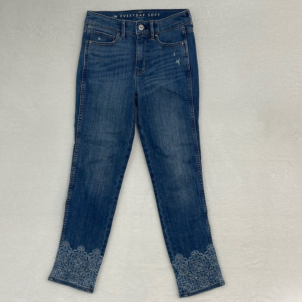 WHBM Embellished-Hem Everyday Soft High Rise Straight Crop Jeans sz 26‎